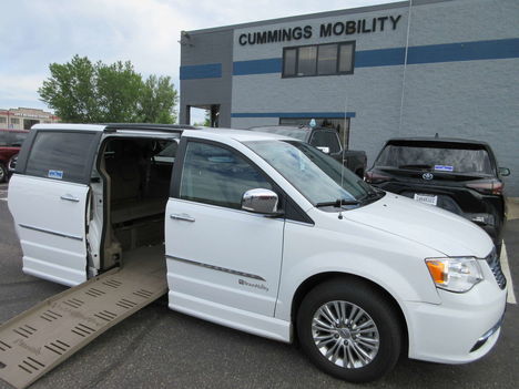 Used Wheelchair Van For Sale: 2015 Chrysler Town & Country Touring L Wheelchair Accessible Van For Sale with a BraunAbility Chrysler Entervan II on it. VIN: 2C4RC1CG0FR698315