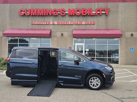 Used Wheelchair Van For Sale: 2024 Chrysler Pacifica Touring Wheelchair Accessible Van For Sale with a BraunAbility Chrysler Infloor on it. VIN: 2C4RC1FG1RR101060