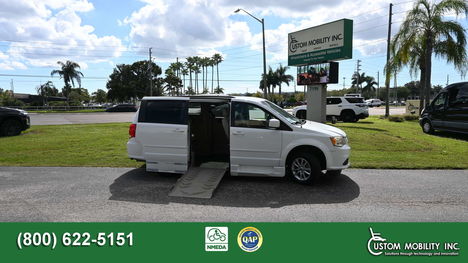 Used Wheelchair Van For Sale: 2015 Dodge Grand Caravan SXT Wheelchair Accessible Van For Sale with a  on it. VIN: 2C7WDGCG0FR703597