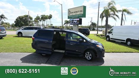 Used Wheelchair Van For Sale: 2019 Toyota Sienna LE  Mobility Wheelchair Accessible Van For Sale with a BraunAbility Toyota Rampvan XT on it. VIN: 5TDKZ3DC0KS990183