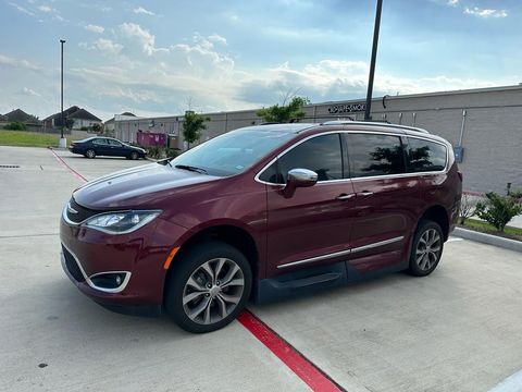 Used Wheelchair Van For Sale: 2018 Chrysler Pacifica Limited Wheelchair Accessible Van For Sale with a  on it. VIN: 2C4RC1GG3JR226581