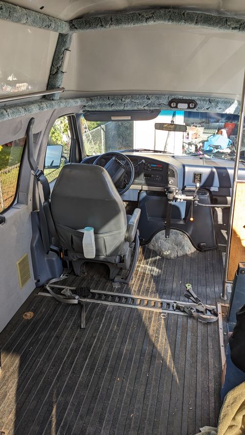 Used Wheelchair Van For Sale: 1994 Ford E-250  Wheelchair Accessible Van For Sale with a Non Branded - Wheelchair Lift & Tiedowns on it. VIN: IFDGS24HXRHC09969