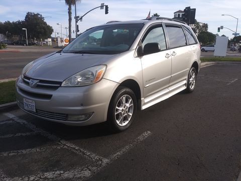 Used Wheelchair Van For Sale: 2005 Toyota Sienna XLE Limited Wheelchair Accessible Van For Sale with a BraunAbility - Toyota Sienna Hybrid Power Infloor on it. VIN: 5tdza22c35s234418