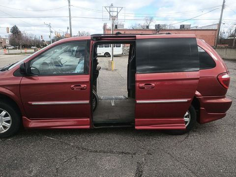 Used Wheelchair Van For Sale: 2006 Chrysler Town & Country Touring Wheelchair Accessible Van For Sale with a Rollx Vans - Rollx In Floor Chrysler on it. VIN: 2A4GP54L46R807819