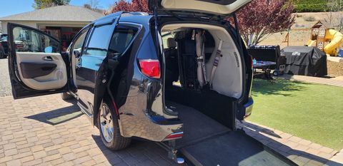 Used Wheelchair Van For Sale: 2017 Chrysler Pacifica Touring L Wheelchair Accessible Van For Sale with a Freedom Motors - Wheelchair Accessible Chrysler Pacifica on it. VIN: 2c4rc1bg5hr794784