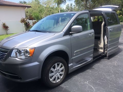 New Wheelchair Van For Sale: 2015 Chrysler Town & Country ES Wheelchair Accessible Van For Sale with a BraunAbility - Chrysler Entervan II on it. VIN: 2C4RC1BG0FR53481O