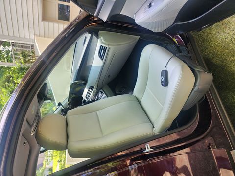 Used Wheelchair Van For Sale: 2020    Wheelchair Accessible Van For Sale with a  on it. VIN: km8r44he7lu093806