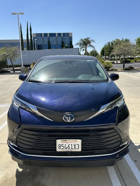 Used Wheelchair Van For Sale: 2021 Toyota Sienna XLE Wheelchair Accessible Van For Sale with a VMI - Toyota Sienna Hybrid - AWD on it. VIN: 5TDYSKFC0MS024425