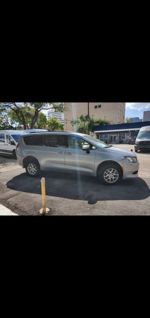 Used Wheelchair Van For Sale: 2021 Chrysler Voyager LXi 4dr Mini Van Wheelchair Accessible Van For Sale with a  on it. VIN: 2C4RC1DG8MR537786