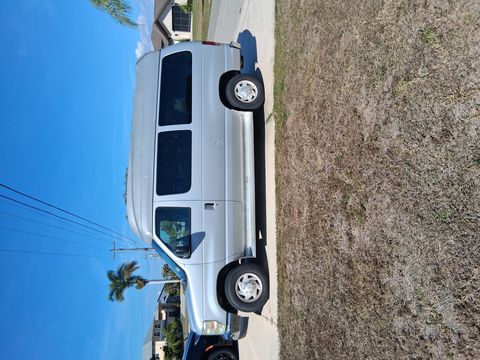 Used Wheelchair Van For Sale: 2008 Ford E-350 XL Wheelchair Accessible Van For Sale with a  on it. VIN: 1FBNE31L18DB12557