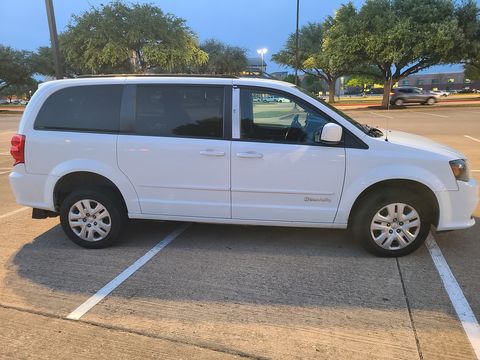 Used Wheelchair Van For Sale: 2016 Dodge Caravan  Wheelchair Accessible Van For Sale with a BraunAbility - Dodge Manual Rear Entry on it. VIN: 2C4RDGEG9GR353234