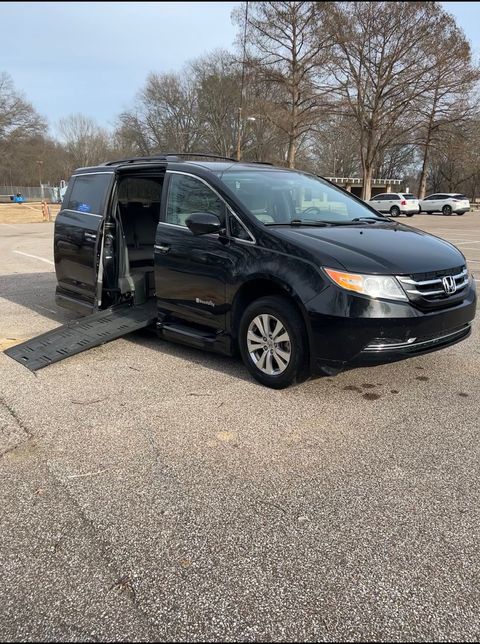 Used Wheelchair Van For Sale: 2016 Honda Odyssey  Wheelchair Accessible Van For Sale with a BraunAbility - Honda Power Infloor on it. VIN: 5fnrl5h32gb133896