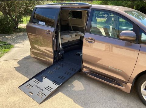 Used Wheelchair Van For Sale: 2020 Toyota Toyota SE Wheelchair Accessible Van For Sale with a BraunAbility - Toyota Li on it. VIN: 5TDZZ3DC8LS043859