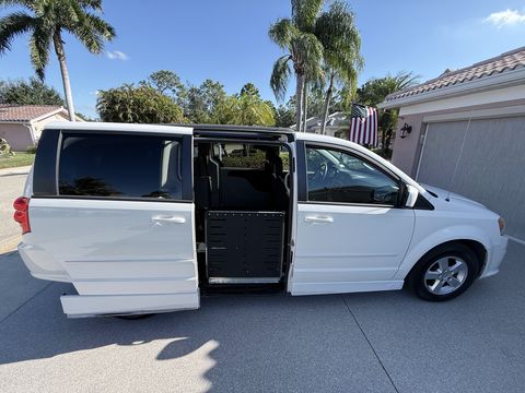 Used Wheelchair Van For Sale: 2013 Dodge Caravan SE Wheelchair Accessible Van For Sale with a VMI - Dodge Northstar on it. VIN: 2C4RDGCG9DR550838