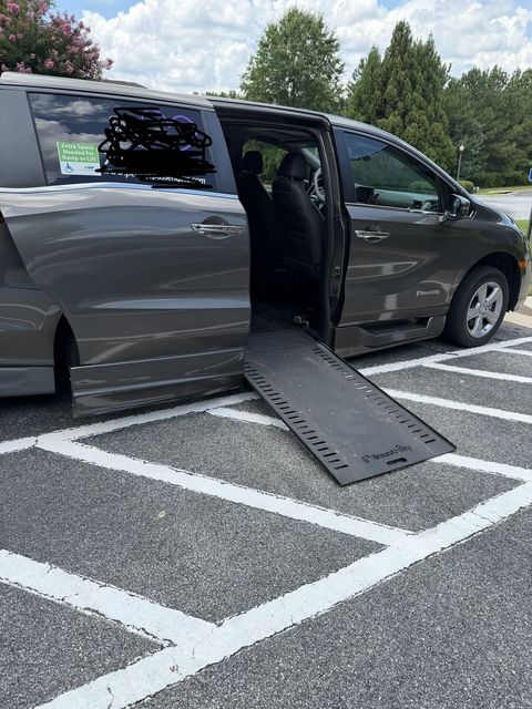 Used Wheelchair Van For Sale: 2019 Honda Odyssey EX-L Wheelchair Accessible Van For Sale with a BraunAbility - Honda Power Infloor on it. VIN: 5fnrl6h77kb053270