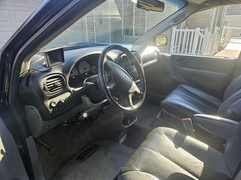 Used Wheelchair Van For Sale: 2007 Dodge Caravan S Wheelchair Accessible Van For Sale with a BraunAbility - Dodge CompanionVan on it. VIN: 2D4GP44L47R256957