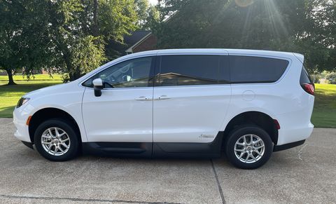 Used Wheelchair Van For Sale: 2022 Chrysler Voyager LX Wheelchair Accessible Van For Sale with a AMS - Chrysler Legend Side Entry on it. VIN: 2c4rc1cg1nr154999