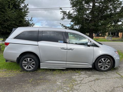 Used Wheelchair Van For Sale: 2014 Honda Odyssey  Wheelchair Accessible Van For Sale with a  on it. VIN: 5FNRL5H90EB061453