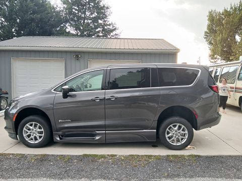 Used Wheelchair Van For Sale: 2022 Chrysler Voyager LX Wheelchair Accessible Van For Sale with a BraunAbility - Commercial Side-Entry Chrysler Voyager on it. VIN: 2c4rc1cg2nr225529