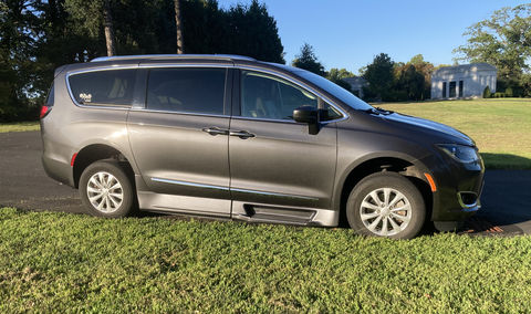 New Wheelchair Van For Sale: 2018 Chrysler Pacifica L Wheelchair Accessible Van For Sale with a Rollx Vans - Rollx In Floor Chrysler on it. VIN: 2C4RC1BG8JR364494