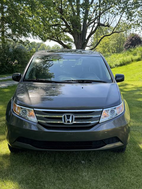 Used Wheelchair Van For Sale: 2013 Honda Odyssey EX-L Wheelchair Accessible Van For Sale with a Rollx Vans - Rollx In Floor Honda on it. VIN: 5FNRL5H6XDB015763