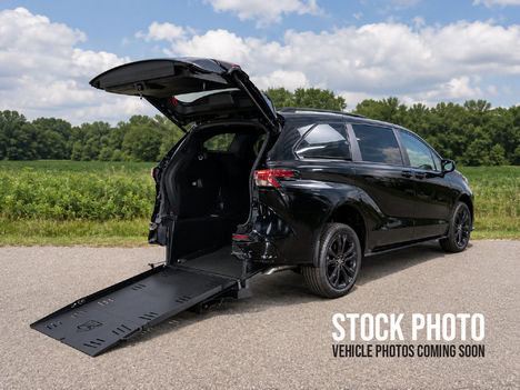 New Wheelchair Van For Sale: 2026 Toyota Sienna LE Wheelchair Accessible Van For Sale with a Freedom Motors on it. VIN: 5TDKRKEC1TS338022