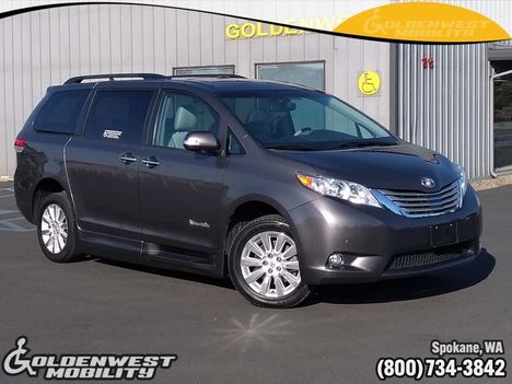 Used Wheelchair Van For Sale: 2013 Toyota Sienna XLE  Mobility Wheelchair Accessible Van For Sale with a BraunAbility Toyota Rampvan XT on it. VIN: 5TDYK3DC2DS309233