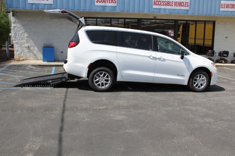 New Wheelchair Van For Sale: 2024 Chrysler Pacifica TOURING L Wheelchair Accessible Van For Sale with a  on it. VIN: 2C4RC1BG4RR152817