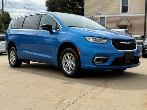 New Wheelchair Van For Sale: 2026 Chrysler Pacifica Select Plus Wheelchair Accessible Van For Sale with a Ryno Mobility - Ryno Mobility Rear Entry on it. VIN: 2C4RC1BG8TR222701