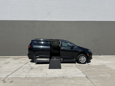 Used Wheelchair Van For Sale: 2022 Chrysler Voyager LX Wheelchair Accessible Van For Sale with a AMS - Chrysler Legend Side Entry on it. VIN: 2C4RC1CG4NR186796