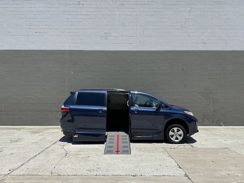 Used Wheelchair Van For Sale: 2020 Toyota Sienna LE Wheelchair Accessible Van For Sale with a VMI - Toyota NorthstarAccess360 on it. VIN: 5TDKZ3DC7LS027928