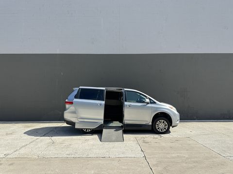 Used Wheelchair Van For Sale: 2016 Toyota Sienna XLE Wheelchair Accessible Van For Sale with a VMI - Toyota NorthstarAccess360 on it. VIN: 5TDYK3DC6GS714144
