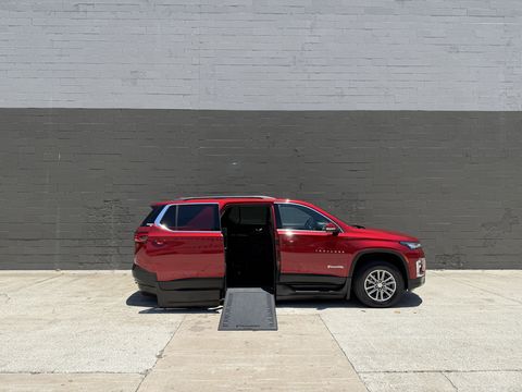 Used Wheelchair Van For Sale: 2022 Chevrolet Traverse 1LT Wheelchair Accessible Van For Sale with a BraunAbility - Chevrolet Traverse - Wheelchair SUV on it. VIN: 1GNERGKW7NJ138097