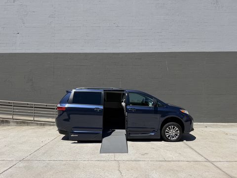 Used Wheelchair Van For Sale: 2019 Toyota Sienna XLE Wheelchair Accessible Van For Sale with a VMI - VMI Northstar E Toyota  on it. VIN: 5TDYZ3DC1KS986329