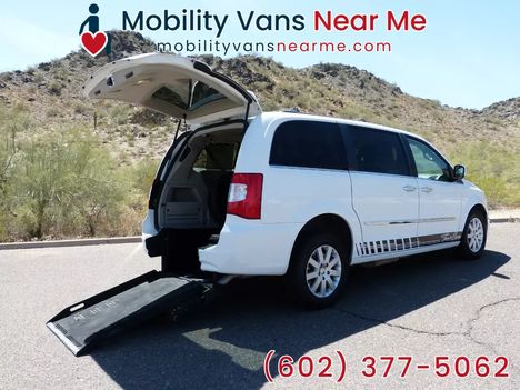 Used Wheelchair Van For Sale: 2016 Chrysler Town & Country Wheelchair Handicap Wheelchair Accessible Van For Sale with a  on it. VIN: 2C4RC1BGXGR253454