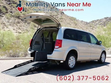 Used Wheelchair Van For Sale: 2014 Dodge Grand Caravan Wheelchair Handicap Wheelchair Accessible Van For Sale with a  on it. VIN: 2C4RDGBG6ER235031