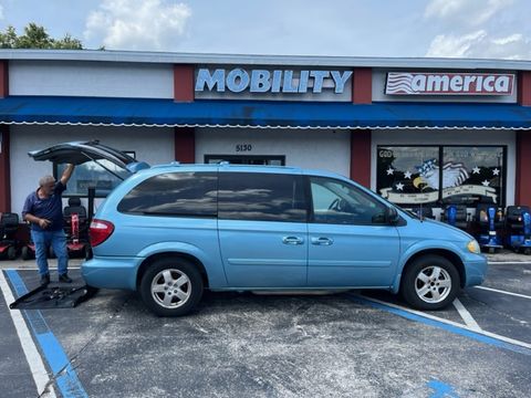 Used Wheelchair Van For Sale: 2006 Dodge Caravan SXT Wheelchair Accessible Van For Sale with a Non Branded - Please See Description on it. VIN: 2D4GP44L96R789174