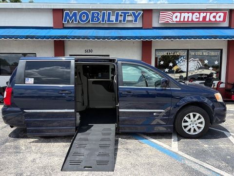 Used Wheelchair Van For Sale: 2014 Chrysler Town & Country  Wheelchair Accessible Van For Sale with a BraunAbility - Chrysler CompanionVan Plus XT on it. VIN: 2C4RC1BG9ER163726