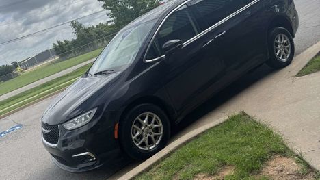 Used Wheelchair Van For Sale: 2023 Chrysler Pacifica Touring L Wheelchair Accessible Van For Sale with a undefined on it. VIN: 2C4RC1BG6PR529290