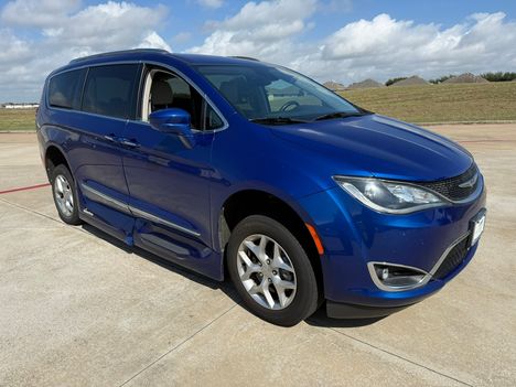 Used Wheelchair Van For Sale: 2019 Chrysler Pacifica Touring L Wheelchair Accessible Van For Sale with a Vantage Mobility VMI Northstar on it. VIN: 2C4RC1BG1KR667067
