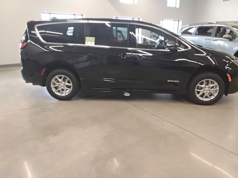 New Wheelchair Van For Sale: 2027 Chrysler Pacifica Select Wheelchair Accessible Van For Sale with a Driverge Driverge Patriot on it. VIN: 2C4RC1BG3VR577973