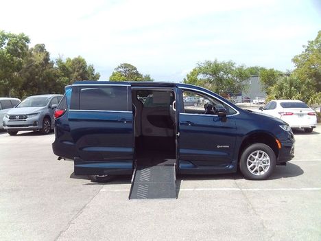 New Wheelchair Van For Sale: 2024 Chrysler Pacifica Touring L Wheelchair Accessible Van For Sale with a Driverge Driverge Quiet Ride FC on it. VIN: 2C4RC1BG6RR190761