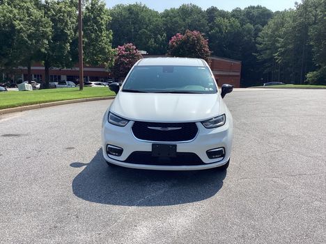 Used Wheelchair Van For Sale: 2025 Chrysler Pacifica Select Wheelchair Accessible Van For Sale with a FR Conversions Manual Rear Entry on it. VIN: 2C4RC1BG7SR526682