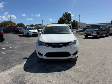 Used Wheelchair Van For Sale: 2019 Chrysler Pacifica Touring L Wheelchair Accessible Van For Sale with a BraunAbility Braun XT on it. VIN: 2C4RC1BGXKR583085