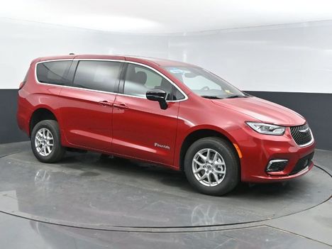 Used Wheelchair Van For Sale: 2024 Chrysler Pacifica Touring Wheelchair Accessible Van For Sale with a BraunAbility Braun Rear Entry on it. VIN: 2C4RC1FG7RR163692