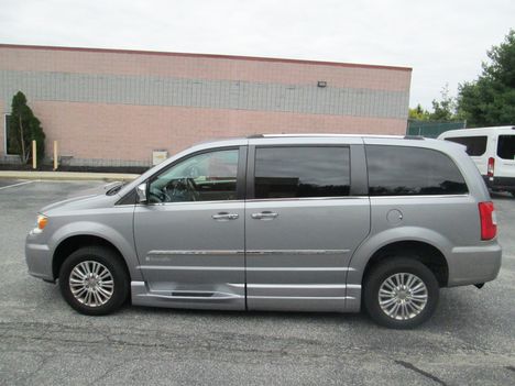 Used Wheelchair Van For Sale: 2015 Chrysler Town & Country Limited Platinum Wheelchair Accessible Van For Sale with a BraunAbility Braun XT on it. VIN: 2C4RC1GGXFR534886