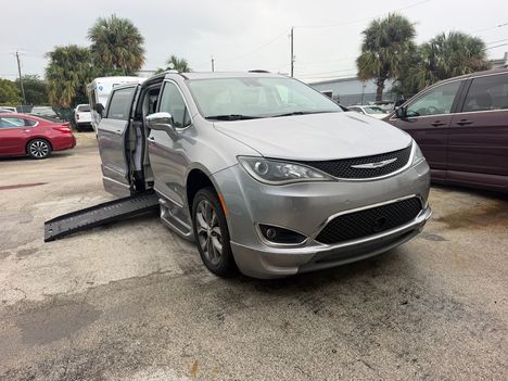 Used Wheelchair Van For Sale: 2018 Chrysler Pacifica Limited Wheelchair Accessible Van For Sale with a BraunAbility Braun XT on it. VIN: 2C4RC1GGXJR139146