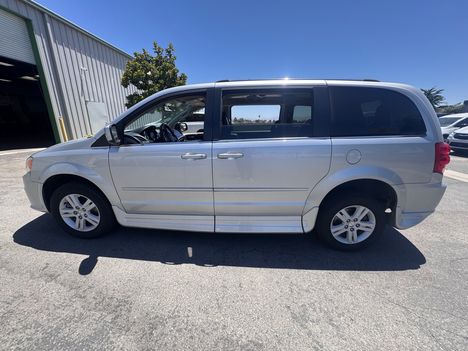 Used Wheelchair Van For Sale: 2012 Dodge Grand Caravan Crew Wheelchair Accessible Van For Sale with a Rollx Side Entry on it. VIN: 2C4RDGDG9CR123057