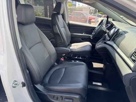 Used Wheelchair Van For Sale: 2024 Honda Odyssey EX-L Wheelchair Accessible Van For Sale with a Vantage Mobility VMI Northstar on it. VIN: 5FNRL6H6XRB046864