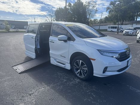 Used Wheelchair Van For Sale: 2023 Honda Odyssey Touring Wheelchair Accessible Van For Sale with a BraunAbility Braun XI on it. VIN: 5FNRL6H8XPB001440